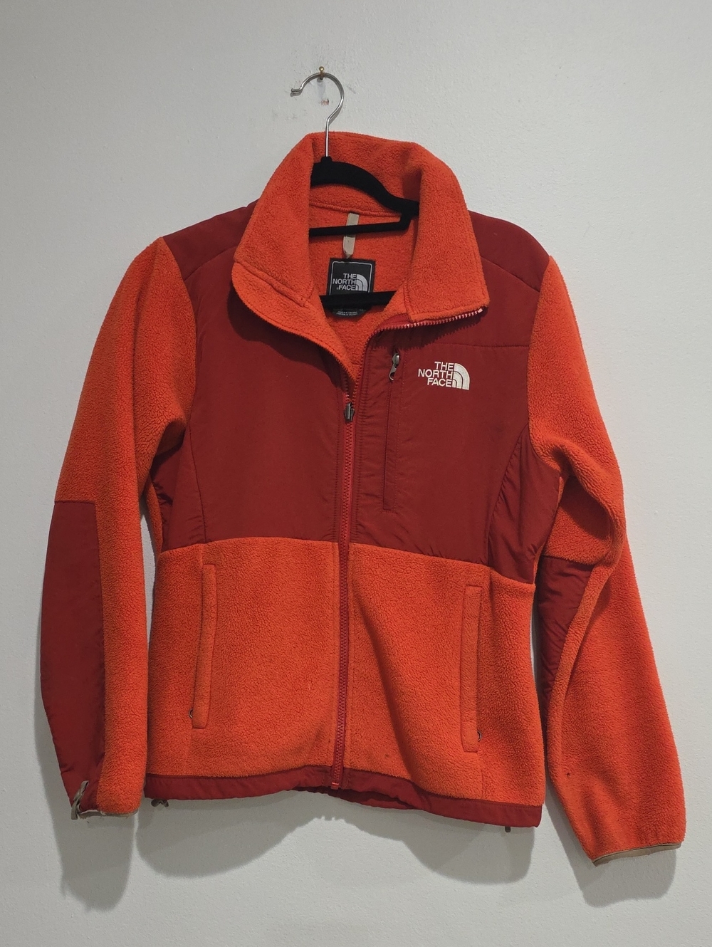 The North Face Women's Size Small Denali Fleece Jacket coral orange red